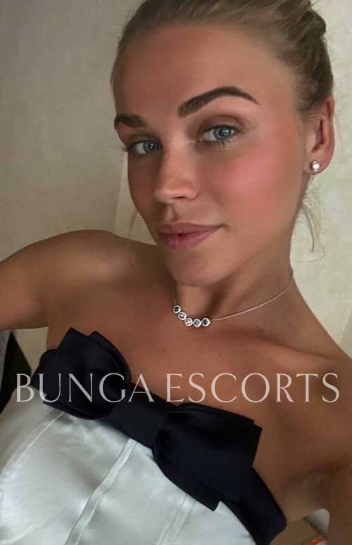 luxury paris escorts, high class escorts in paris, high class paris escorts, high class paris escorts, vip escort paris, elite escorts paris
